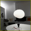 Nella foto: il lampadario Gregg di Foscarini